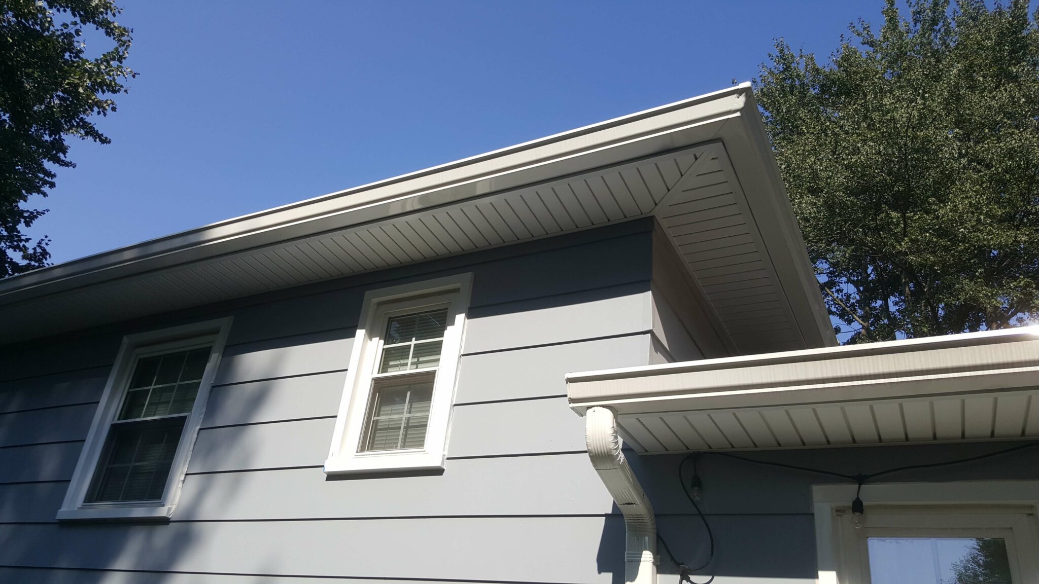 Soffit and Rotten Fascia Board Replacement